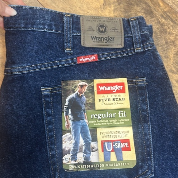 WRANGLER Five Star Regular Fit Denim Jeans, W38 L32, NWT - Picture 2 of 7